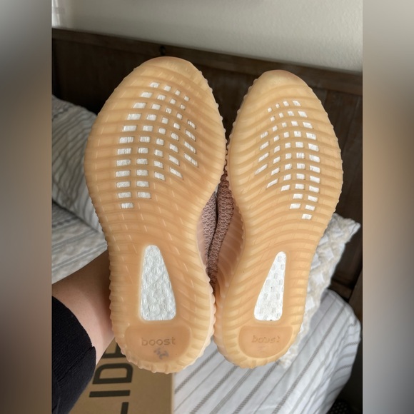 adidas Yeezy Boost 350 V2 Synth (Reflective) - Picture 12 of 13